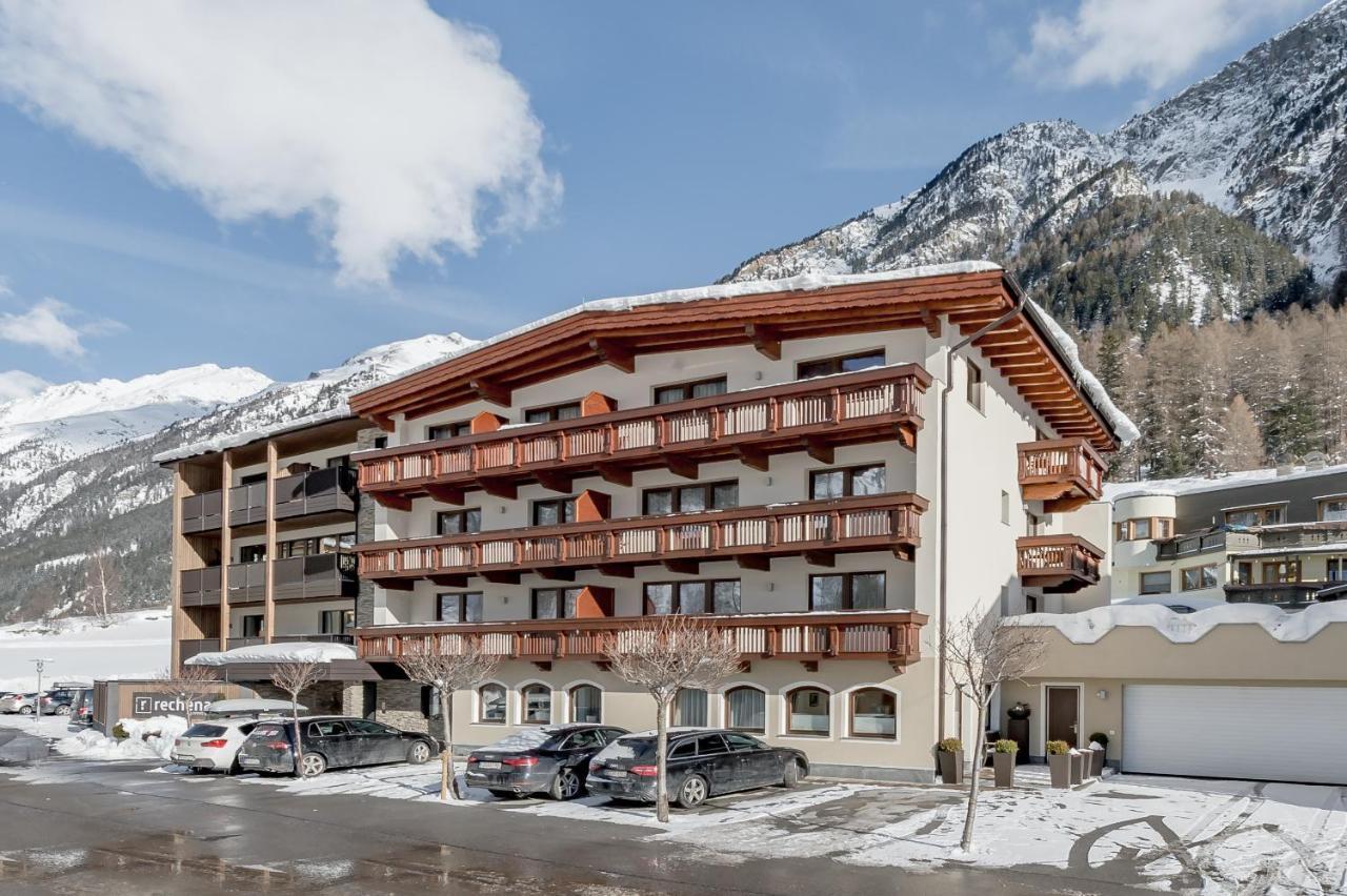 Rechenau Living & Relax Hotel Solden Exterior photo
